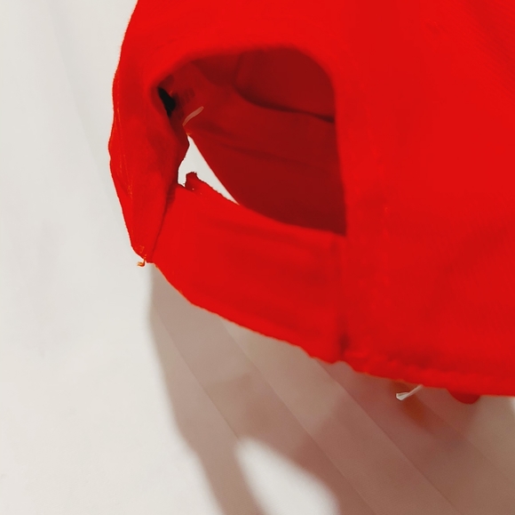 NHL CALGARY FLAMES BALL CAP NWT! - Picture 4 of 7